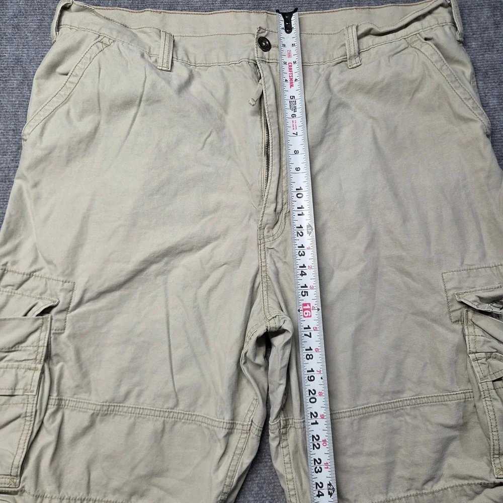 Levis Mens Tan Khaki Cotton Cargo Shorts Size 42 Multi Pocket Casual Y2K